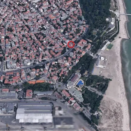 Apartment The Olive House - Center - Free Parking Burgas