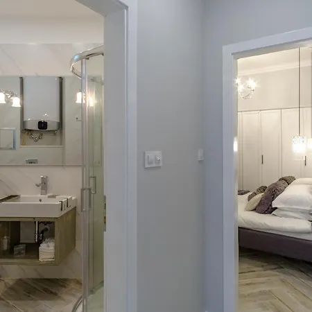 Apartment The Olive House - Center - Free Parking
