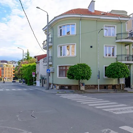 Apartament The Olive House - Center - Free Parking Burgas