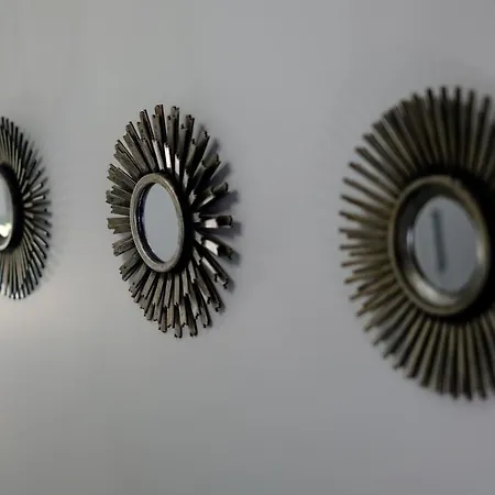 The Olive House - Center - Free Parking Apartament